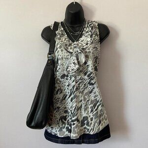 y2k 2000s white and gray ruffled neckline sleeveless top